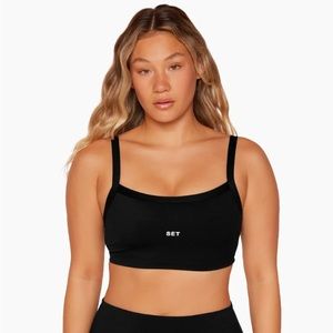Set Active: Sportbody Scoop Bra